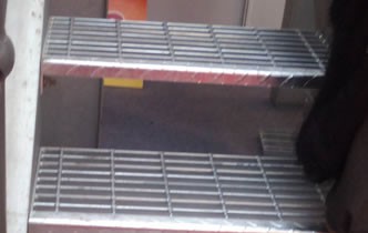 踏步鋼格柵使用案例